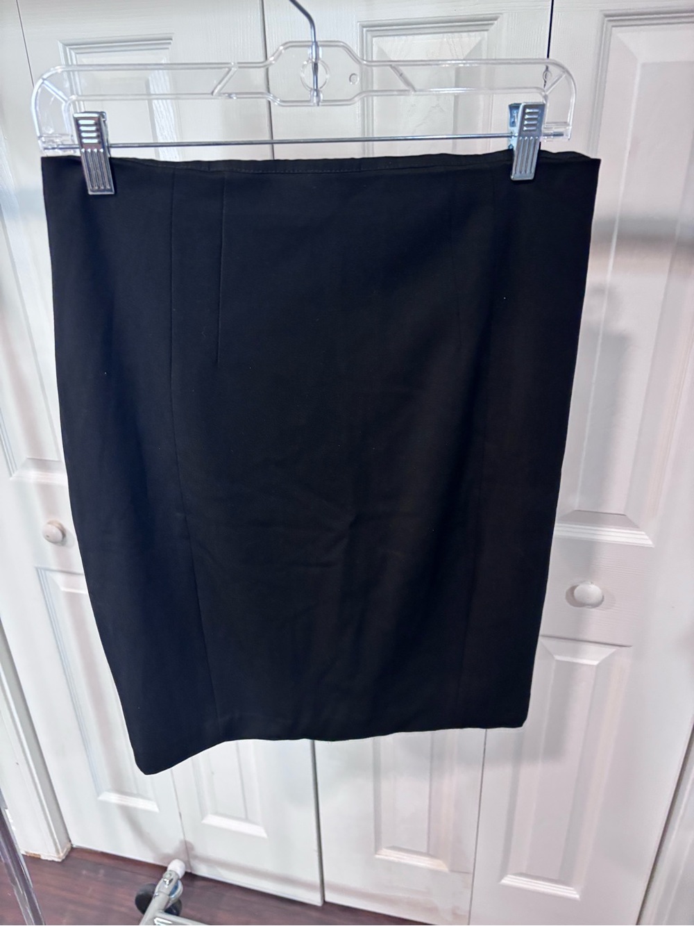 Express Black Pencil Skirt - Sleek Professional Style